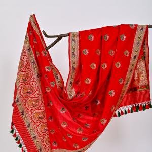 Katan Kadhwa with Parrot Motifs